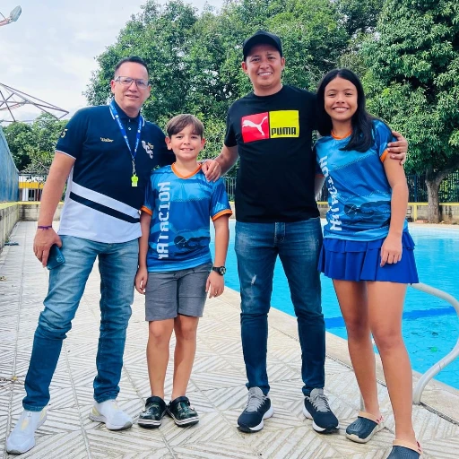 Campeones estilo libre 50mts en natación